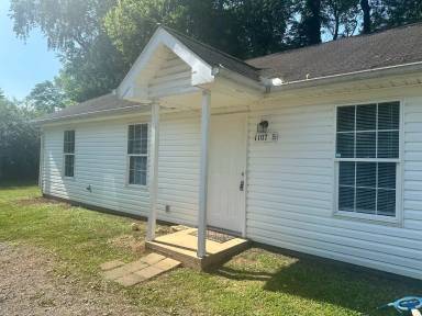 Main picture of 1107 Riviera Dr