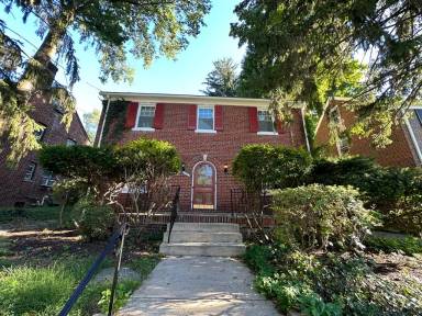 Main picture of 1418 Juniper St NW