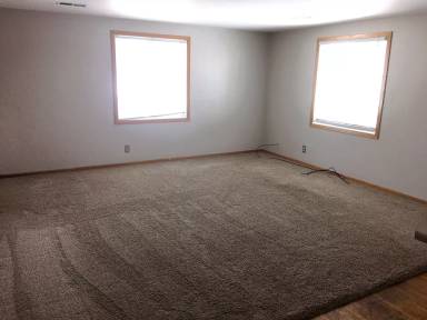 Main picture of 114 6th Ave NW