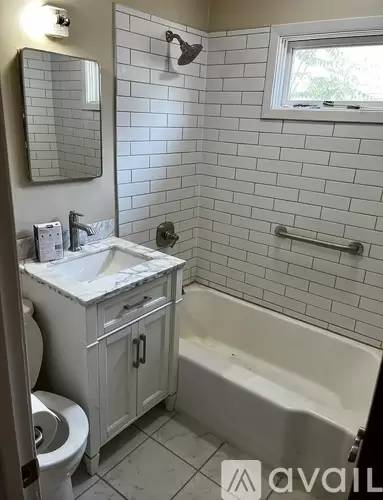 Main picture of 1840 S Lorraine Ave