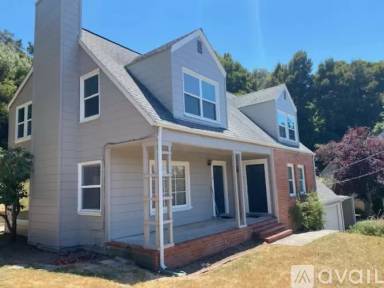 Main picture of 11 Clotilda Ct
