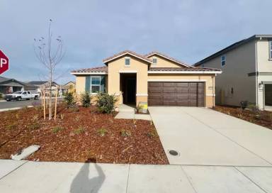 Main picture of 2491 Bersano St