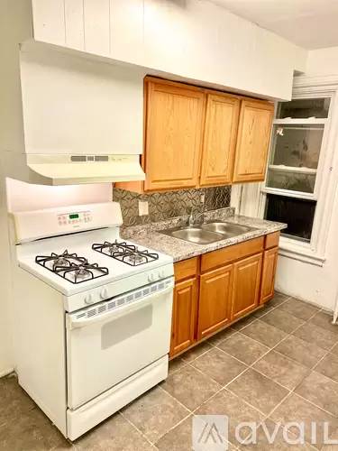 Main picture of 116 S 12th St