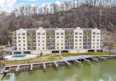 Main picture of 3001 River Towne Way