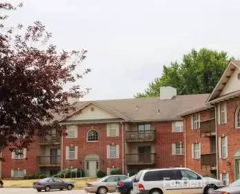 Main picture of Burr Oak Woods Apartments Building 01 - 08