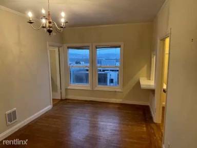 Main picture of 401 43rd Ave