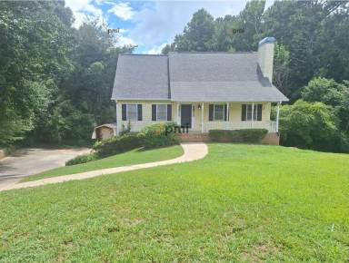 Main picture of 4103 Renard Way
