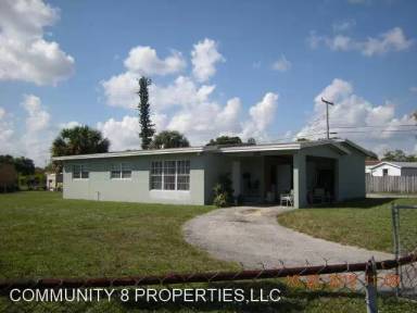 Main picture of 1413 NW 15th Ave