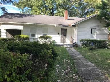 Main picture of 2609 Division St