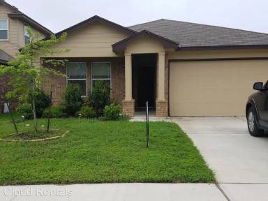 Main picture of 3410 Parkmill Dr