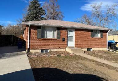 Main picture of 1971 S Dahlia St