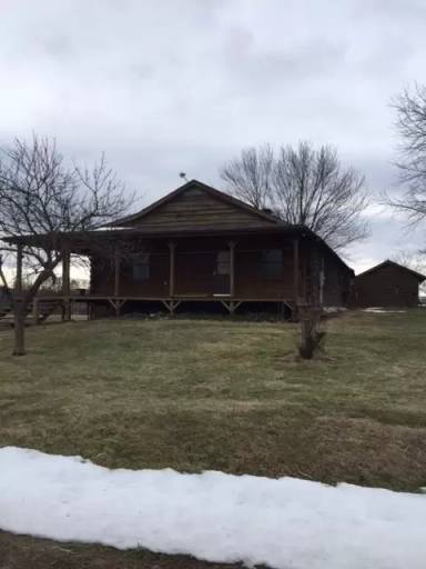 Main picture of 220 Shady Grove Ln
