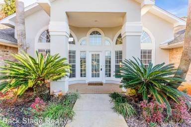 Main picture of 4425 Southminster Cir