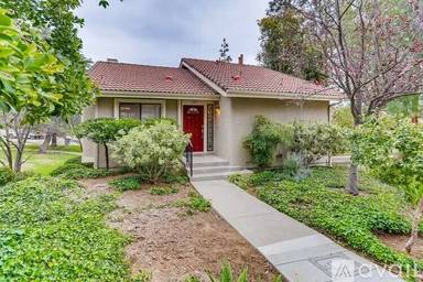 Main picture of 529 El Azul Cir