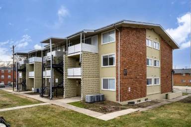 Main picture of Riverview Apartments Located Near OSU Campus
