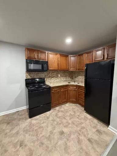 Main picture of 6001 N 17th St