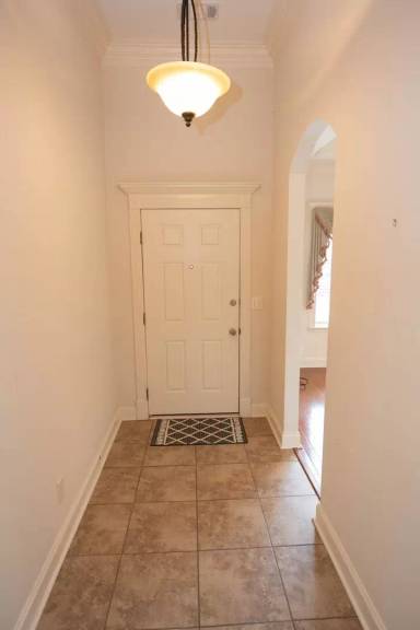 Main picture of 106 Sweet Meadow Ct