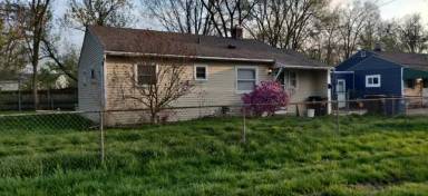 Main picture of 32323 Kalamazoo St