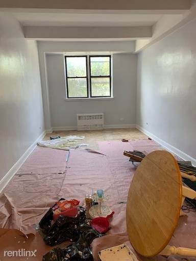 Main picture of 950 Rutland Road