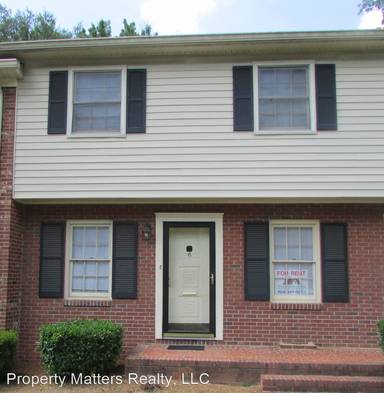 Main picture of 623 S New Hope Rd