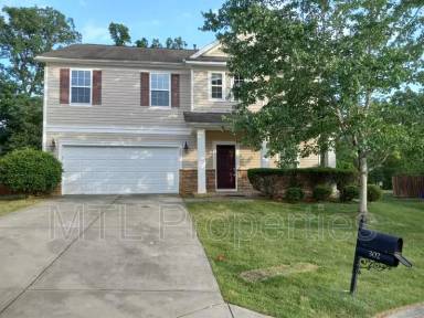 Main picture of 302 Nanny Point Dr