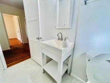 Main picture of 7056 Lasaine Ave