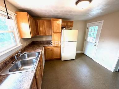 Main picture of 2916 Cumberland St NW