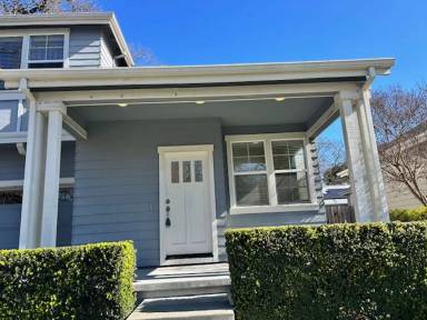 Main picture of 1211 Jennings Ave