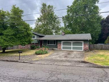 Main picture of 6958 SE Wilshire St