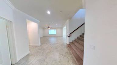 Main picture of 1121 Regala St