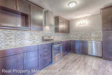 Main picture of 1244 S Allegheny Ave