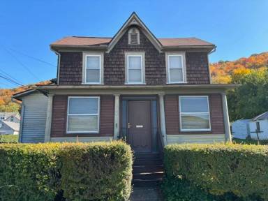 Main picture of 94 Cooper Ave