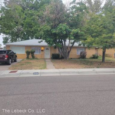 Main picture of 2109 Hendola Dr NE