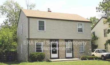 Main picture of 898 S Harris Ave