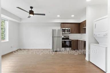 Main picture of 9917 NE 13th Ave