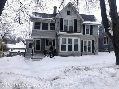 Main picture of 216 Edward St
