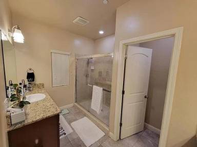 Main picture of 2043 W Humboldt Dr