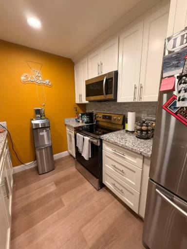Main picture of 3092 Peppermill Cir