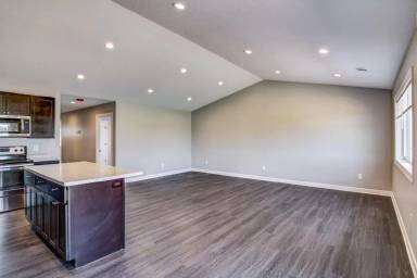 Main picture of 1333 Blue Jay Pl