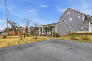 Main picture of 408 Salisbury Rd