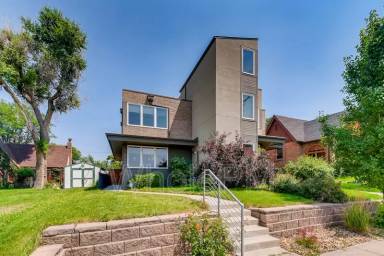 Main picture of 4236 Lowell Blvd