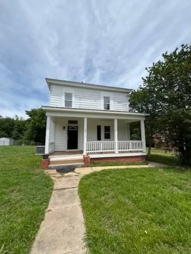 Main picture of 6616 Johnston St
