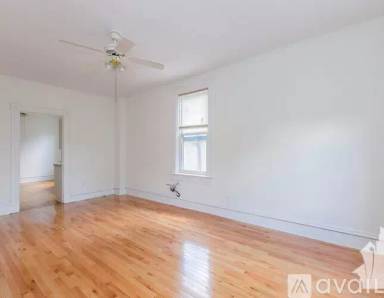 Main picture of 2315 N Southport Ave