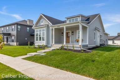 Main picture of 2521 SW 23rd St