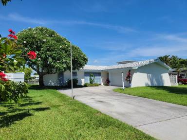 Main picture of 12035 6th St E