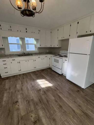 Main picture of 1270 People St NE