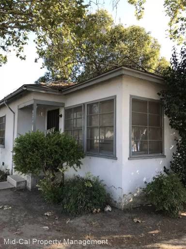 Main picture of 116 W Tulare Ave