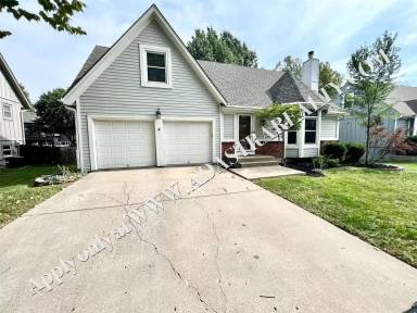 Main picture of 15375 Newton Dr