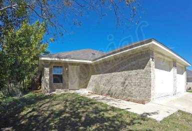 Main picture of 925 Ramblewood St