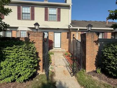 Main picture of 38926 Country Cir